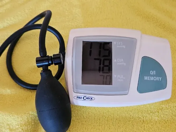 Aparelho de Pressão Digital Braço Pro Check 