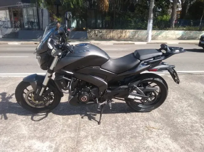 BAJAJ DOMINAR 400 ABS 2025