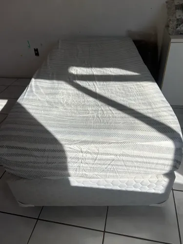 Cama