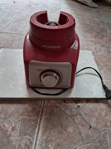 Motor de liquidificador funcionando ótimo estado