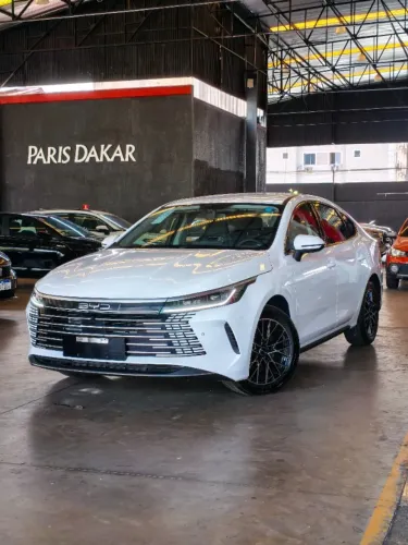 BYD King GL 1.5 16V Aut. (hibrido) 2027