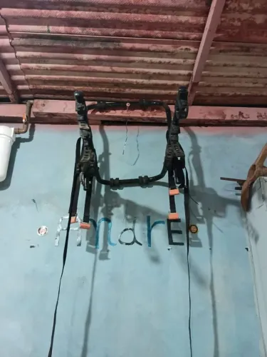 Suporte de bicicleta pra carro R$50.00