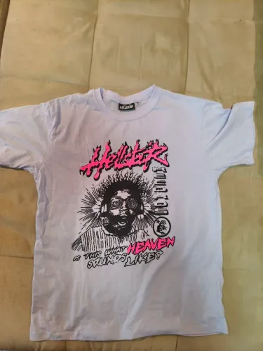Camiseta Hellstar Branca