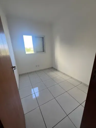 Apartamento com 3 dormitórios à venda, 74 m² por R$ 260.000,00 - Residencial Portal da Man