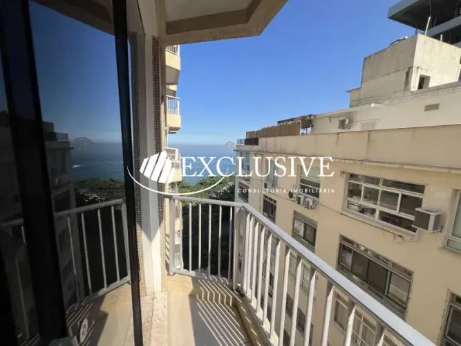 Apartamento : Padrão / Residencial / Copacabana