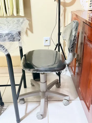 Cadeira mocho 150,00