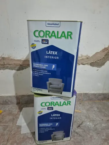 Vendo tinta coralar