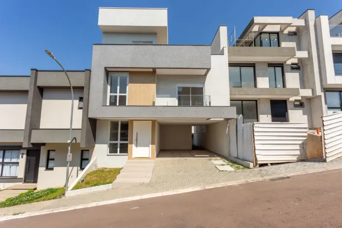 Casa de 3 Suítes à Venda no Condomínio Alto Boulevard | Bairro Alto Curitiba