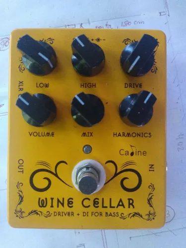 Pedal caline bass com drive