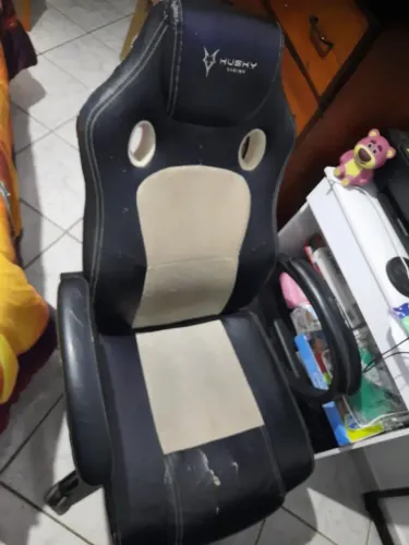 Cadeira Gamer Husky Gaming Snow, Preta e Branca