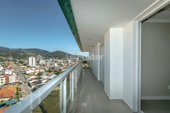 Apartamento à venda Rua 7 de Setembro, Centro - Biguaçu