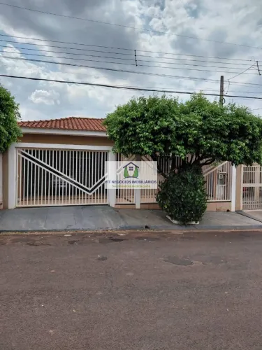 Casa com 3 dormitórios à venda, 275 m² por R$ 300.000,00 - Jardim Leonor - Uchoa/SP
