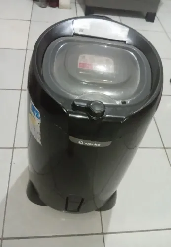 Vende -se uma centrífuga da wanke 15 kilo