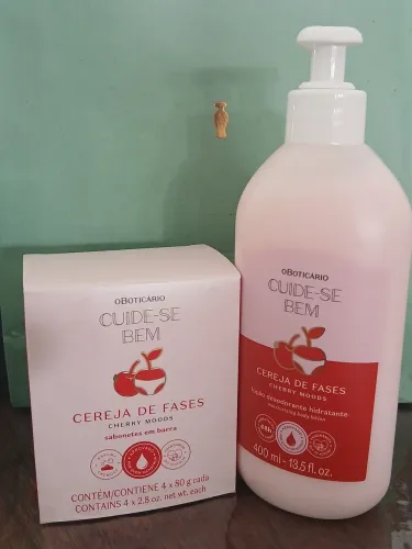 Kit cereja fases de o Boticário sabonete e hidratante