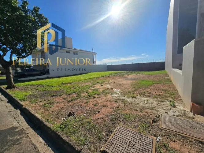 Terreno Em CondomíNio para Venda · 281m² · Taquaral, Piracicaba