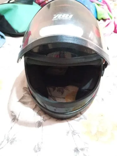 Capacete de moto 
