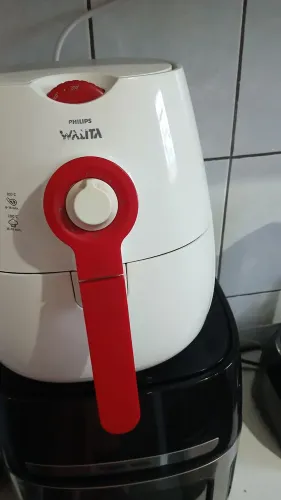 Airfryer walita ótimo estado somente retira.