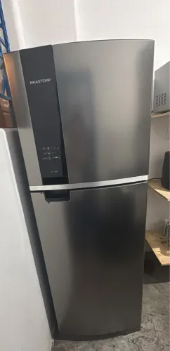 Geladeira Brastemp Frost Free 375 litros cor inox