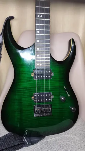 GUITARRA SUPERSTRATO WALDMAN WGAR220F TURQUOISE