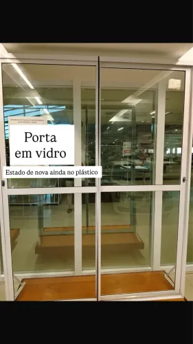 Porta de vidro Varanda
