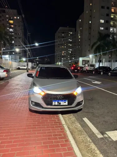 Hyundai HB20 Unique 1.0 Flex 12V Mec. 2019