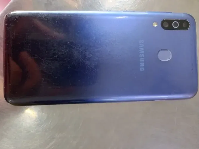 Celular m30