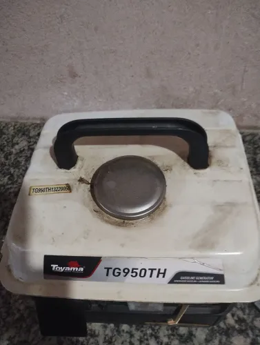 Vendo um gerador portátil semi novo 