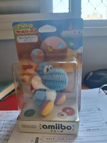 Blue Yoshi Yarn amiibo lacrado