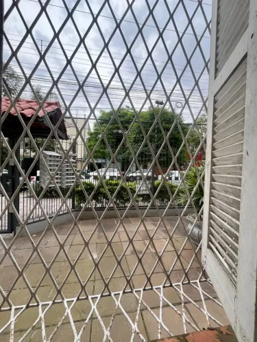 APARTAMENTO TERREO À VENDA MENINO DEUS