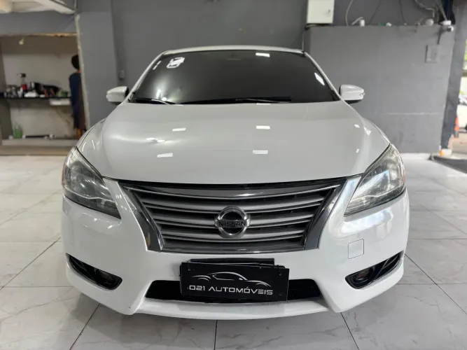 Nissan Sentra SV 2.0 Flexstart 16V Aut. 2016