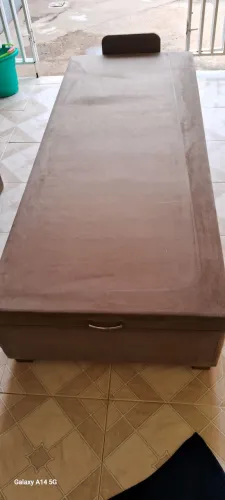 Vende-se base baú cama solteiro