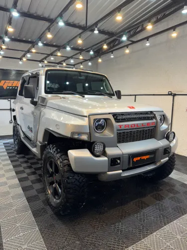 Troller T-4 4X4 3.2 20V TDI Cap. Rígida Diesel 2015
