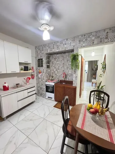Imóvel para venda tem 48 metros quadrados com 1 quarto em Centro - Guarapari - ES