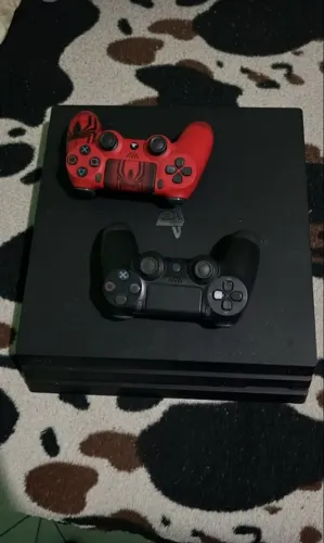 PlayStation 4 slim