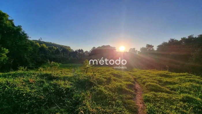 Sítio à venda, 20000 m² por R$ 395.000 - Bairro Itapeti - Guararema/SP