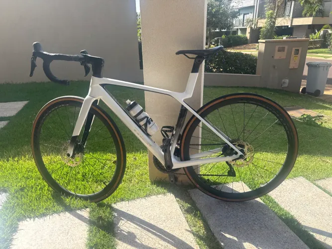 Bicicleta Trek Madone G8 SL6 Tamanho S