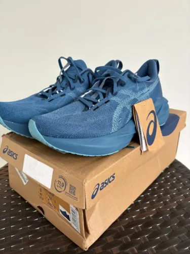 ASICS Novablast 5 Azul 40 NOVO