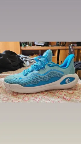 Curry 11 azul seminovo tamanho 45br
