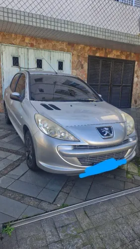 Peugeot 207 XR 1.4 Flex 8V 5P 2012