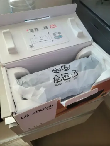 Lg xboom grab