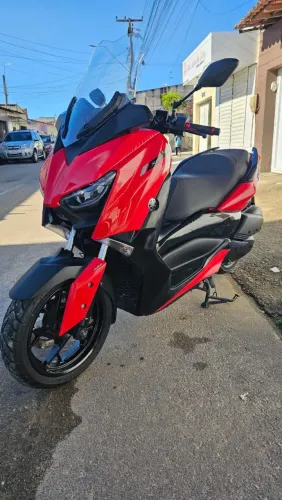 Yamaha Xmax 2024