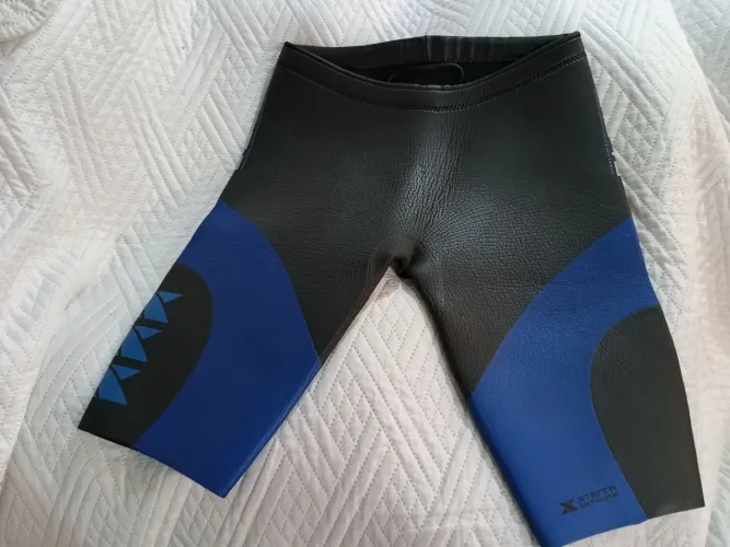 Bermuda Neoprene Xterra Lava Shorts original - Tamanho M