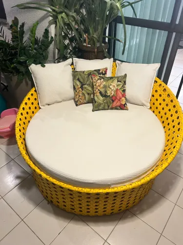 Poltrona chaise tipo concha para sair hoje