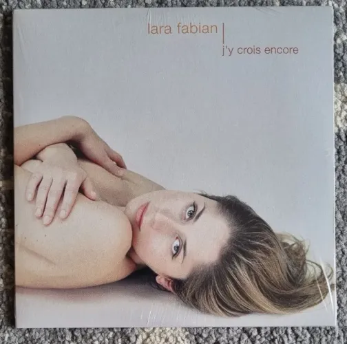 Single Vinil Lara Fabian - J'y Crois Encore (7", 45 RPM, França 2021) NOVO / Lacrado
