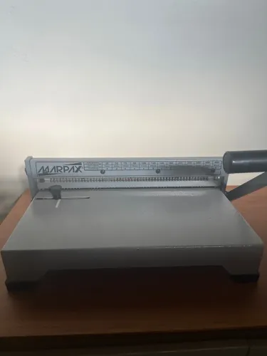 Maquina de encardenar usada