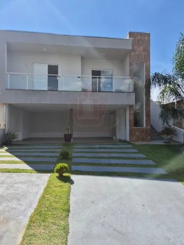 Casa de alto padrão em condomínio no Phytus, Itupeva-SP: 3 quartos, 1 suíte, 2 salas, 2 ba