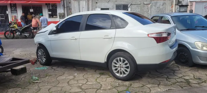 Vendo peças do Siena ano 19  * 