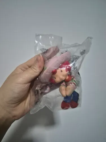 Lacrada com Cheirinho Moranguinho Boneca McDonalds