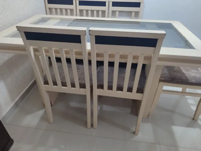 Mesa 6 cadeiras
