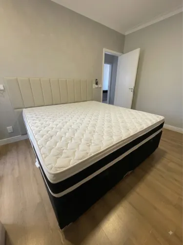 Cama box baú King + Colchão